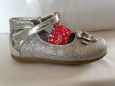 TODDLER YOUNG GIRLS KIDS CHILDRENS SPARKLY SILVER GLITTER PARTY SHOES UK 4 - 10